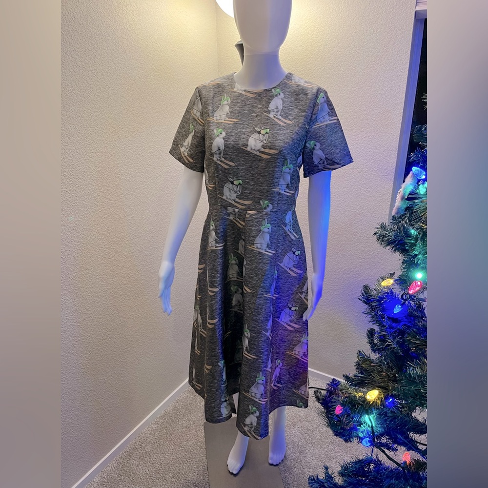 WeStyle Retired quirky design bunnies skiing print A-Line Dress NWOT Size XL Jr